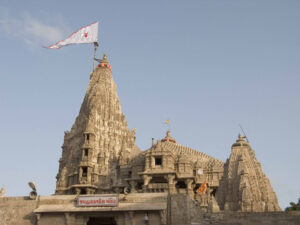 Read more about the article द्वारकाधीश मंदिर का इतिहास – History of dwarkadhish temple