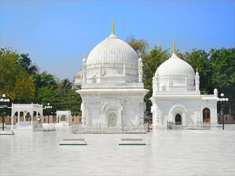 Read more about the article दरगाह-ए-हकीमी का इतिहास – History of dargah-e-hakimi