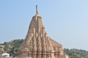 Read more about the article तरंगा हिल जैन मंदिर का इतिहास – History of taranga hill jain temple