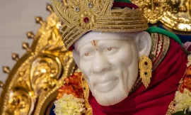 शिर्डी वाले साईं बाबा आया है तेरे दर पे सवाली – Shirdi wale sai baba aaye hain tere dar pe sawali