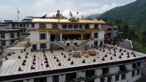 Read more about the article ड्रुक अमिताभ मठ का इतिहास – History of druk amitabha monastery