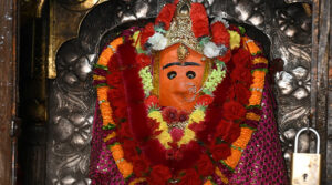 Read more about the article श्री चामुण्डा देवी चालीसा – Shri chamunda devi chalisa