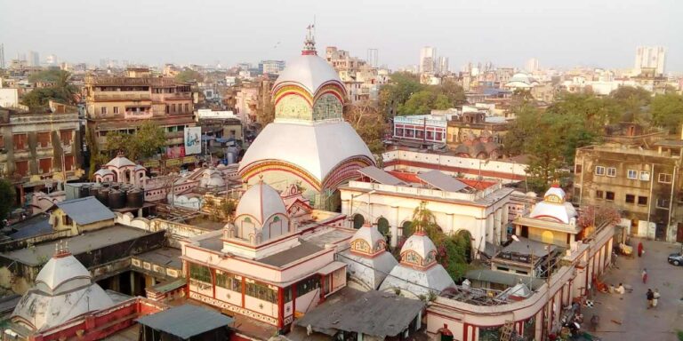 Read more about the article कालीघाट काली मंदिर का इतिहास – History of kalighat kali temple