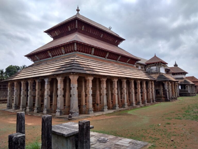 Read more about the article मूडबिद्री जैन मंदिर का इतिहास – History of moodbidri jain temple