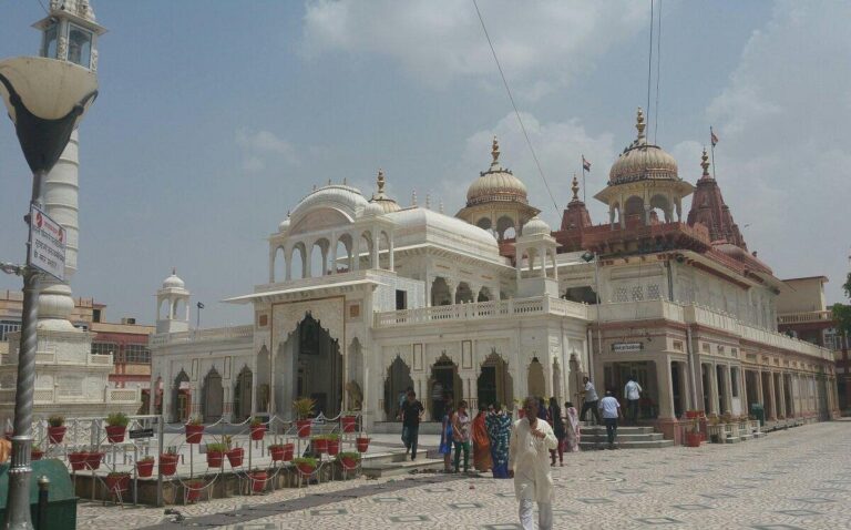 Read more about the article महावीरजी जैन मंदिर का इतिहास – History of mahavirji jain temple