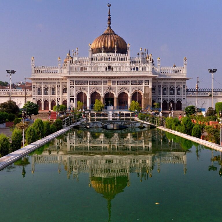 Read more about the article छोटा इमामबाड़ा का इतिहास – History of chhota imambara