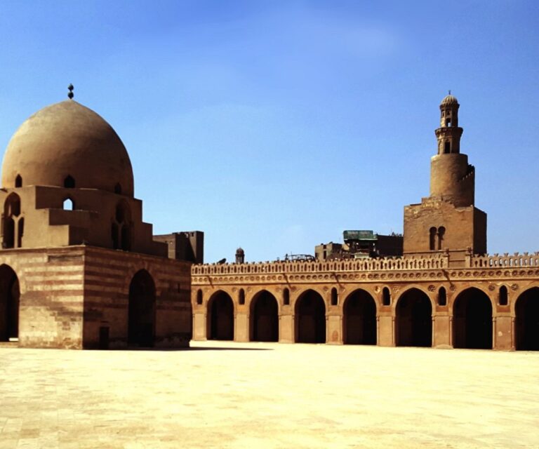 Read more about the article इब्न तुलुना मस्जिद का इतिहास – History of ibn tulun mosque