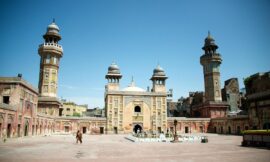 वजीर खान मस्जिद का इतिहास – History of wazir khan mosque