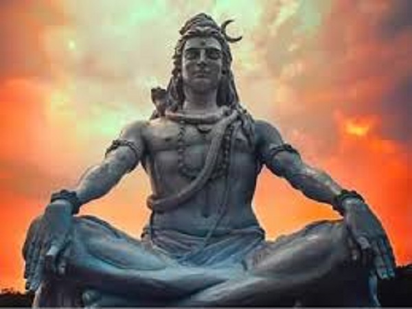 Read more about the article जानिए मासिक शिवरात्रि का शुभ मुहूर्त और शिव रुद्राष्टकम स्तोत्र का महत्व। Know the auspicious time of monthly shivratri and importance of shiv rudrashtakam stotra