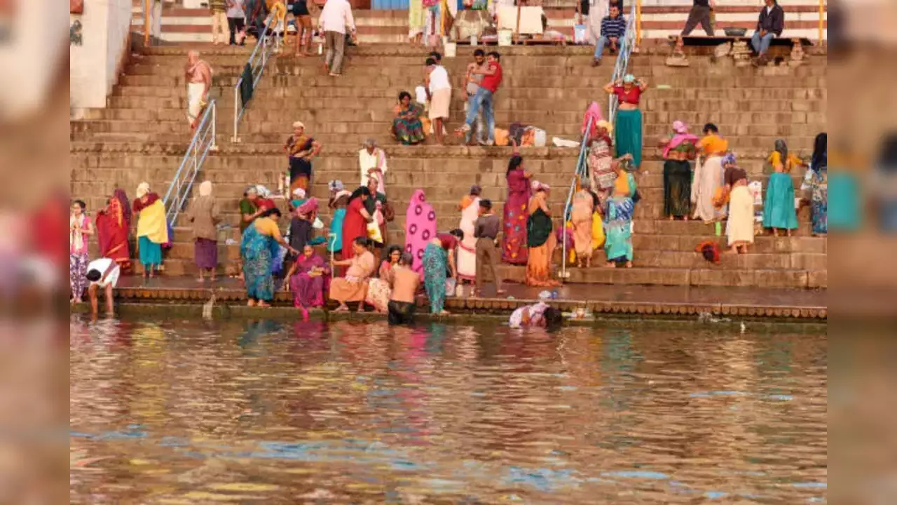 इस वर्ष कब मनाया जाएगा गंगा दशहरा और क्या है इसका महत्व । When will ganga dussehra be celebrated this year and what is its significance