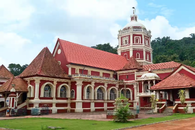 Read more about the article शांतादुर्गा कलंगुटकरिन मंदिर का इतिहास – History of shantadurga kalangutkarin temple