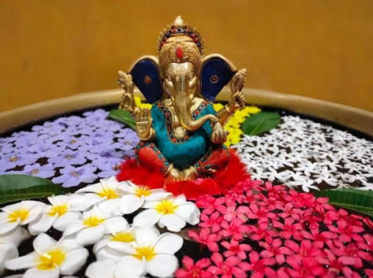 Read more about the article जानिए कैसे करना चाहिए घर में बप्पा का मंगल प्रवेश और स्थापना- Know how bappa’s auspicious entry and establishment should be done in the house