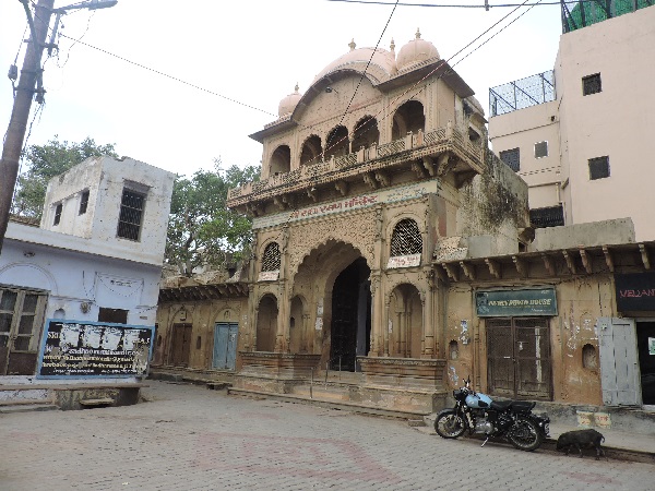 Read more about the article श्री राधा रमण मंदिर का इतिहास – History of shri radha raman temple