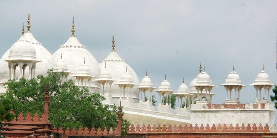 You are currently viewing मोती मस्जिद का इतिहास – History of moti masjid